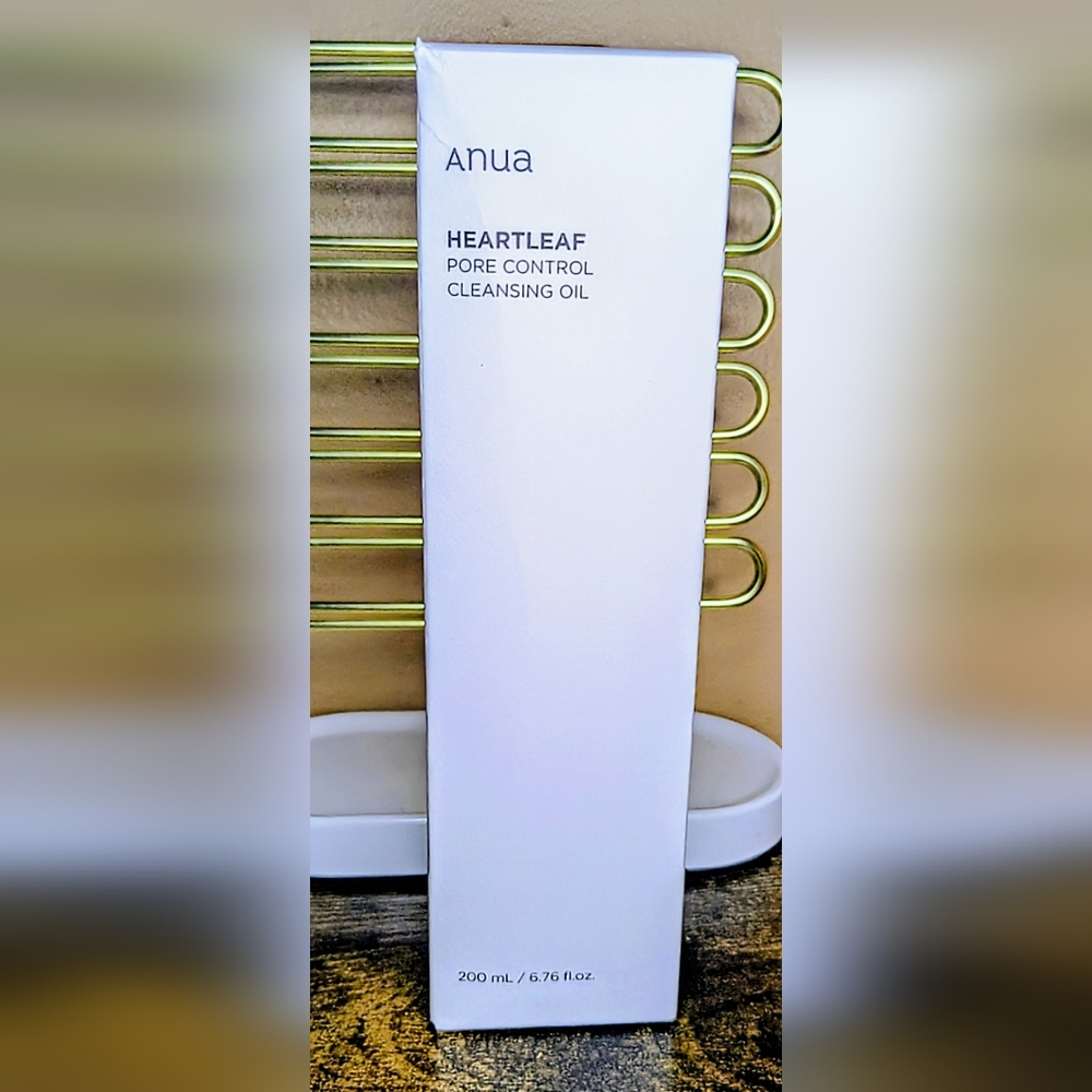 ANUA Heartleaf Pore Control Cleansing Oil